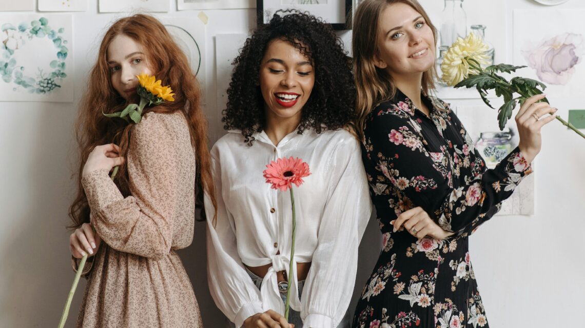 casual chic dress code