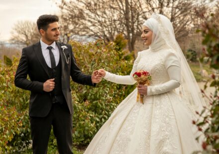 presents from groom to bride