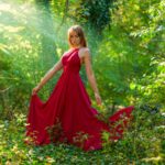 dresses for inverted triangle body shape